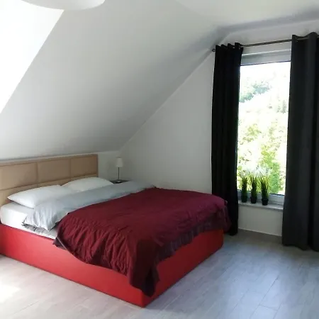 Brodnica 3*